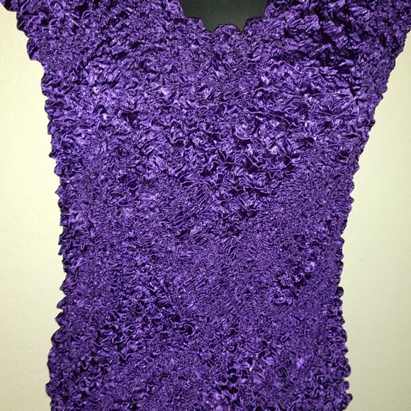 Red Hat Ladies Purple Bubble Tank Top - Picture 3 of 8